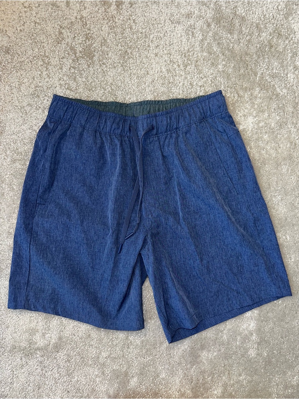 Eddie Bauer Men's Blue Elastic-Waist Hybrid Shorts - Picture 1 of 7